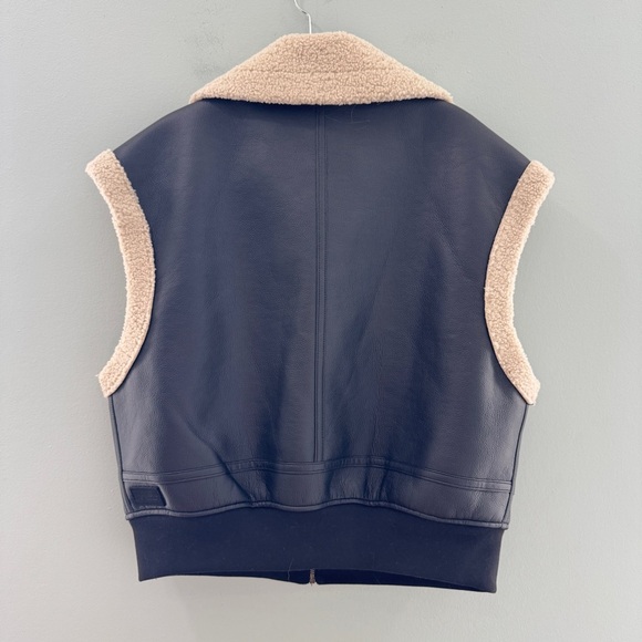 The Normal Brand Adrian Vest NWT - Picture 10 of 13